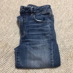 American Eagle skinny jeans
